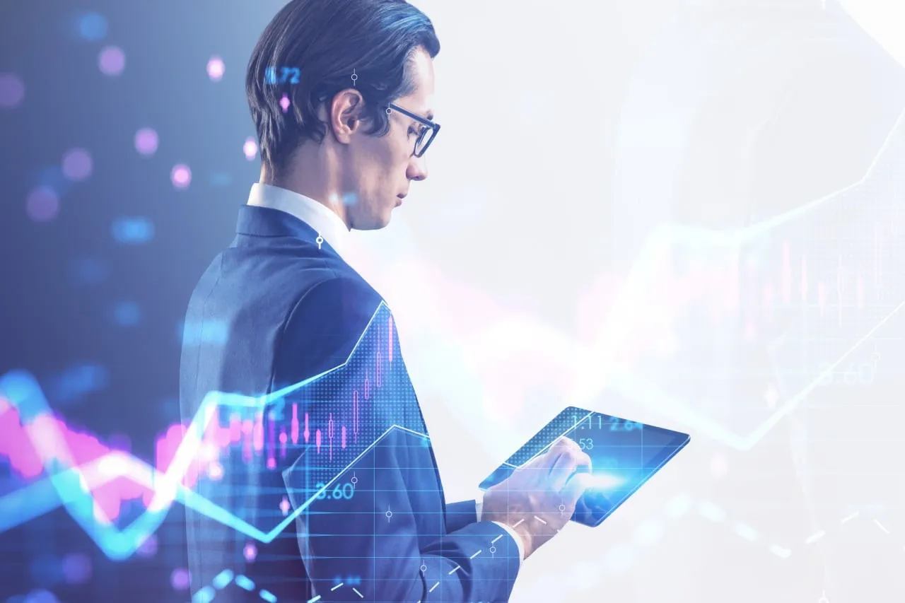 Data Analytics  The Key Technology for Faster Commercial Growth  - Data Management & Analytics