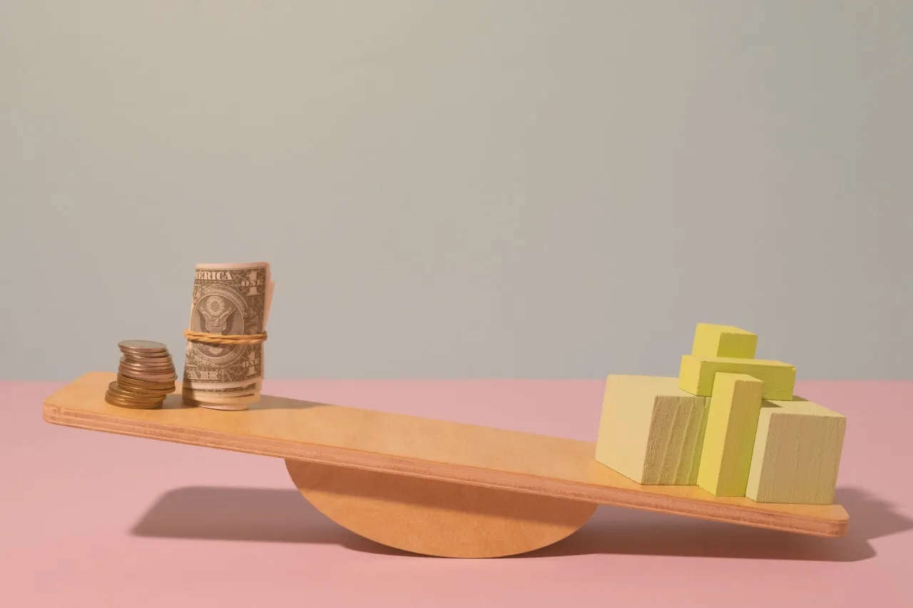 Open Finance vs. Open Banking_ Choosing the Right Framework for Your Organization